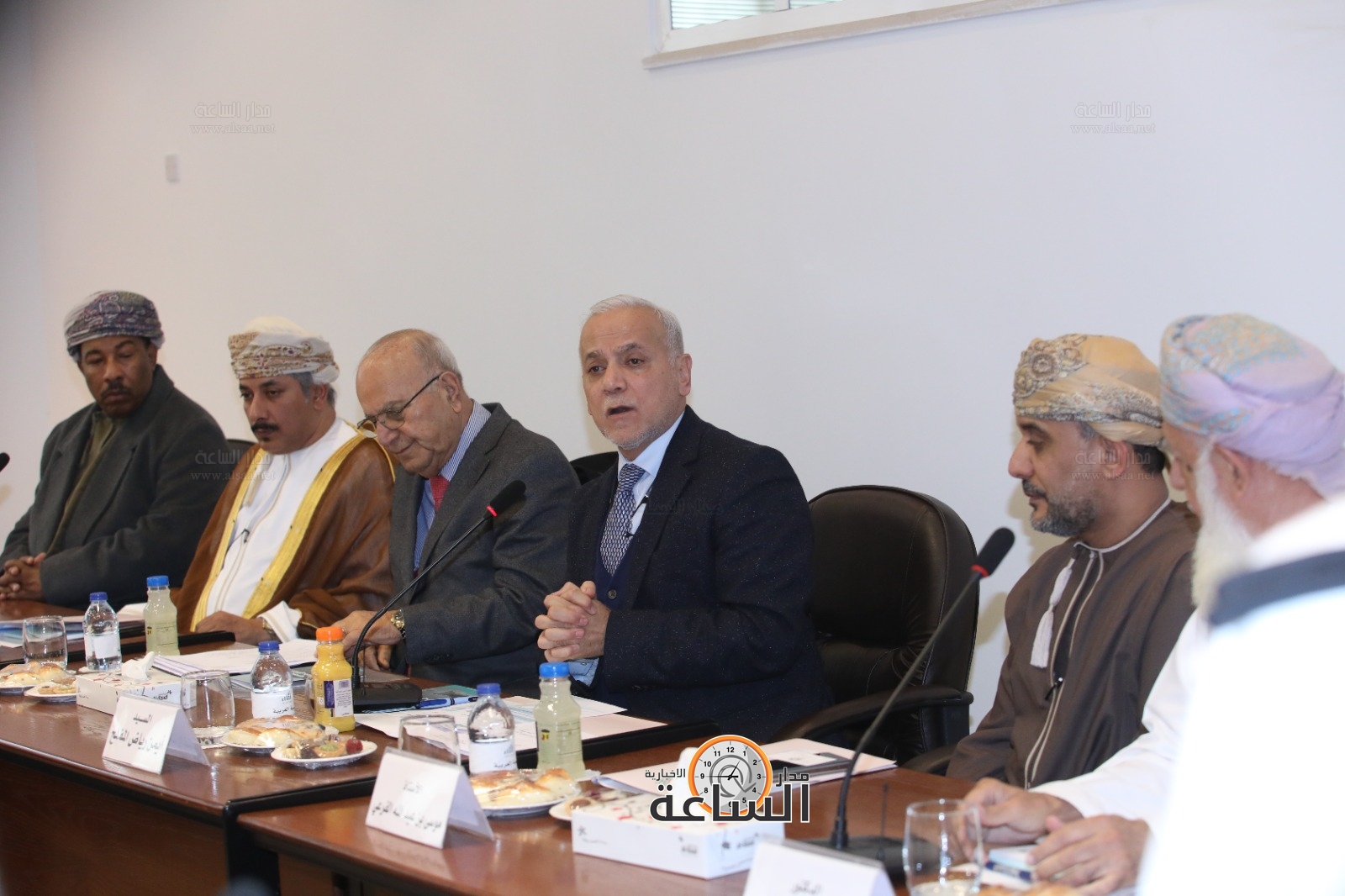 Madar Al-Saa Images 0.5015187996456634