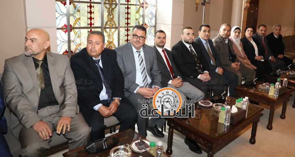 Madar Al-Saa Images 0.858142027226972