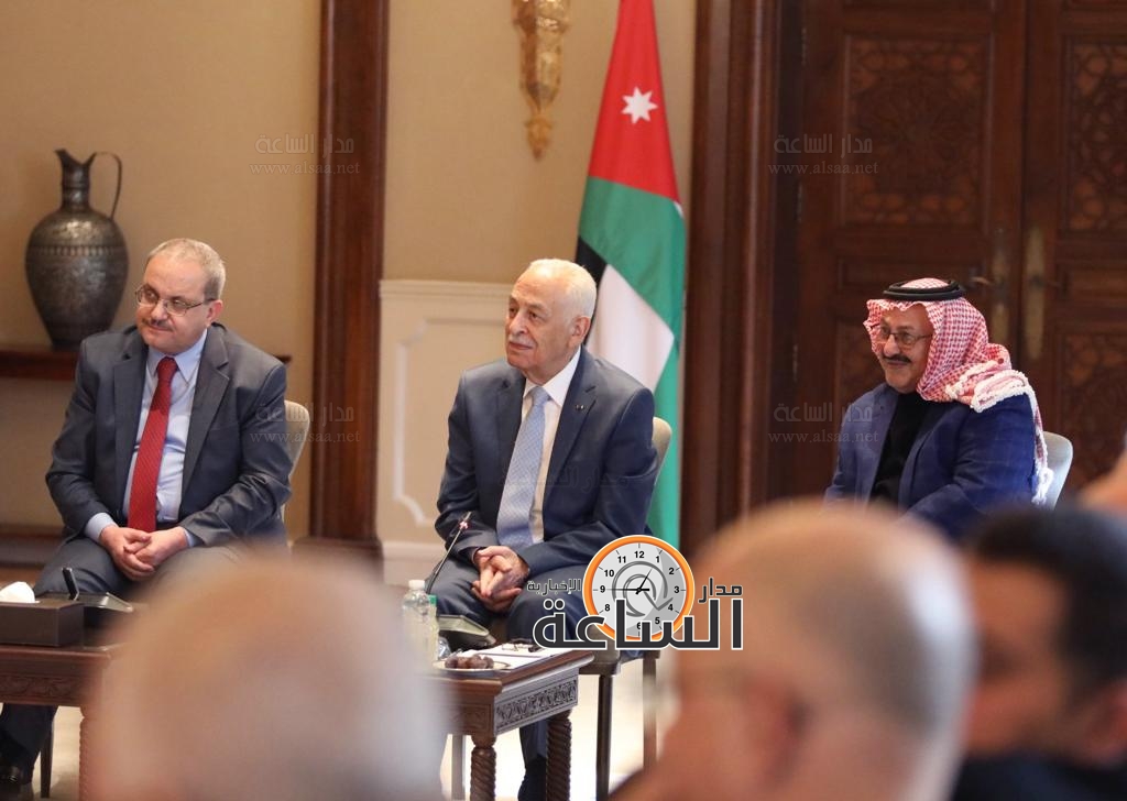 Madar Al-Saa Images 0.25897297427781707