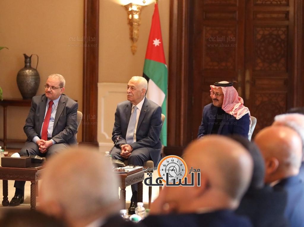 Madar Al-Saa Images 0.2237869454267878