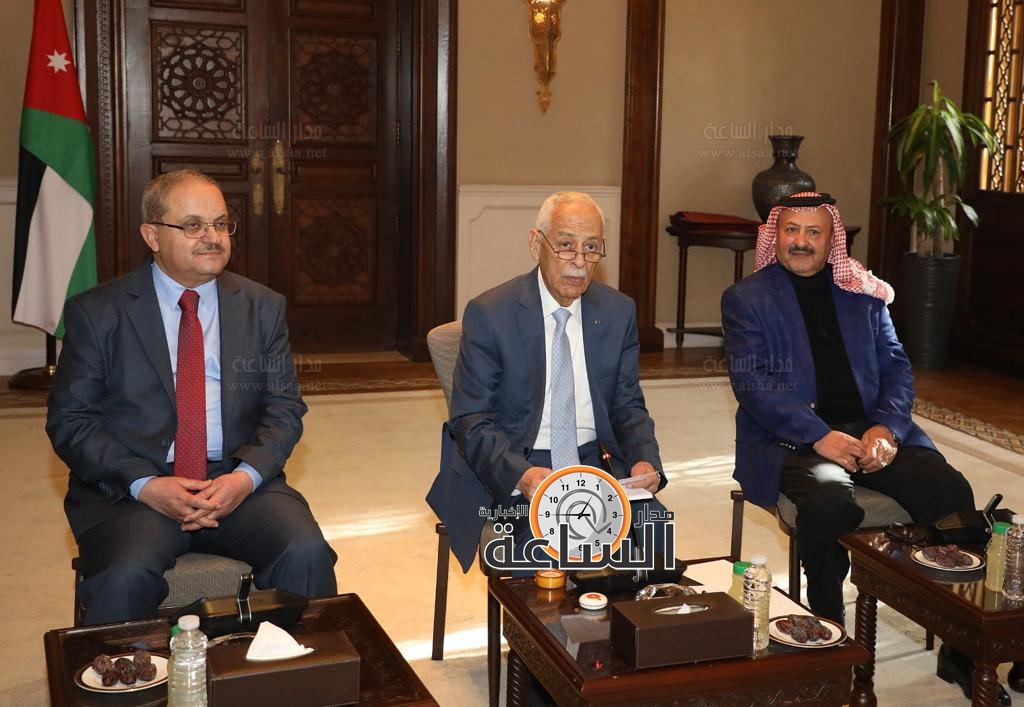 Madar Al-Saa Images 0.9229094092988639