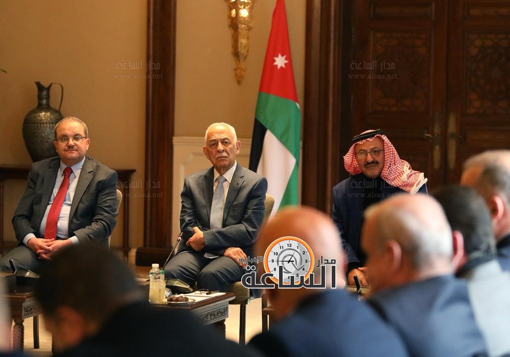 Madar Al-Saa Images 0.14647047150583137