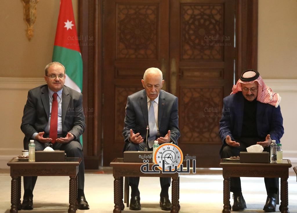 Madar Al-Saa Images 0.6197901380356843