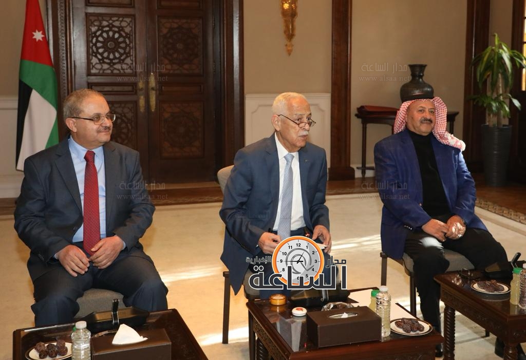 Madar Al-Saa Images 0.6251304527057484