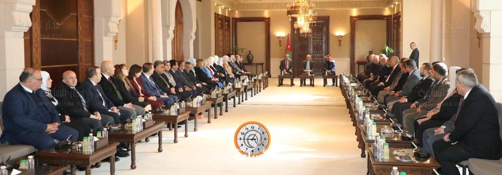 Madar Al-Saa Images 0.8570917931797004