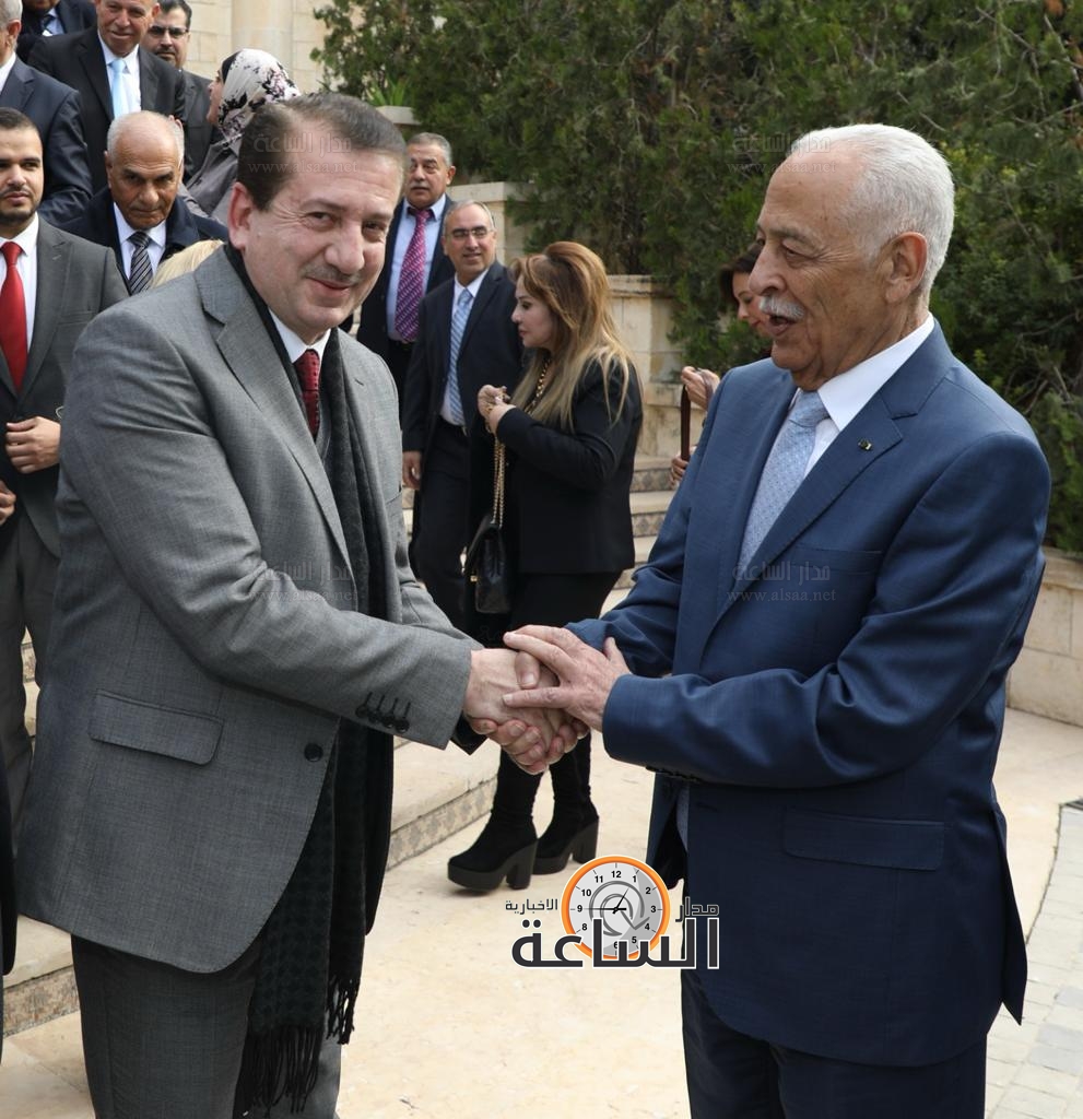 Madar Al-Saa Images 0.41674152344270143