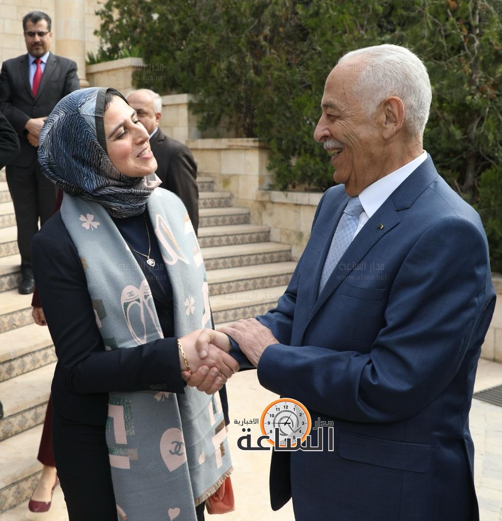 Madar Al-Saa Images 0.7444782832307895