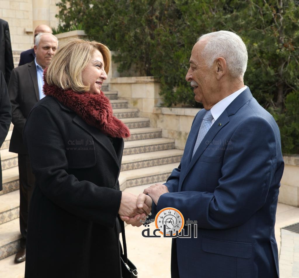 Madar Al-Saa Images 0.17743008246018688