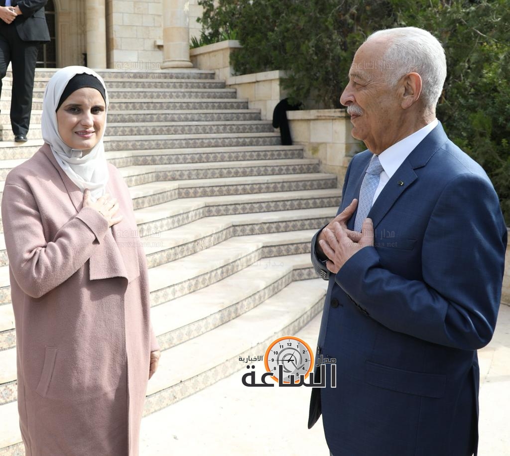 Madar Al-Saa Images 0.2652328388487655