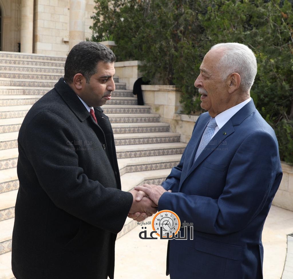 Madar Al-Saa Images 0.14743145099110477