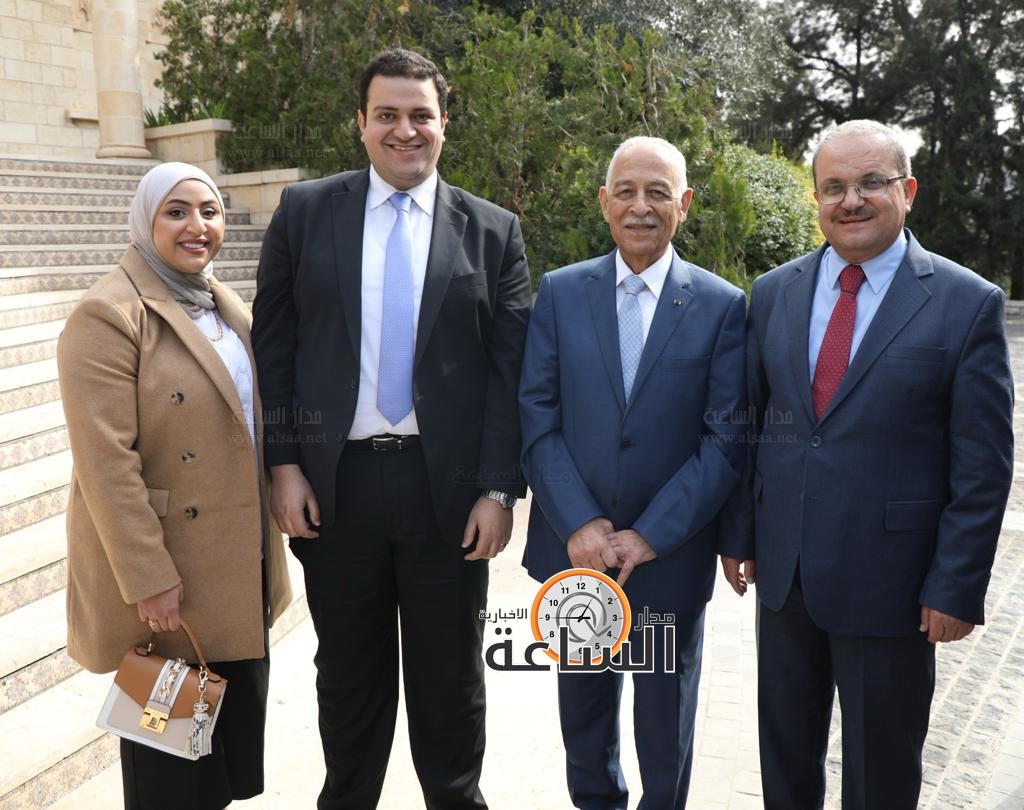 Madar Al-Saa Images 0.9354355903100982