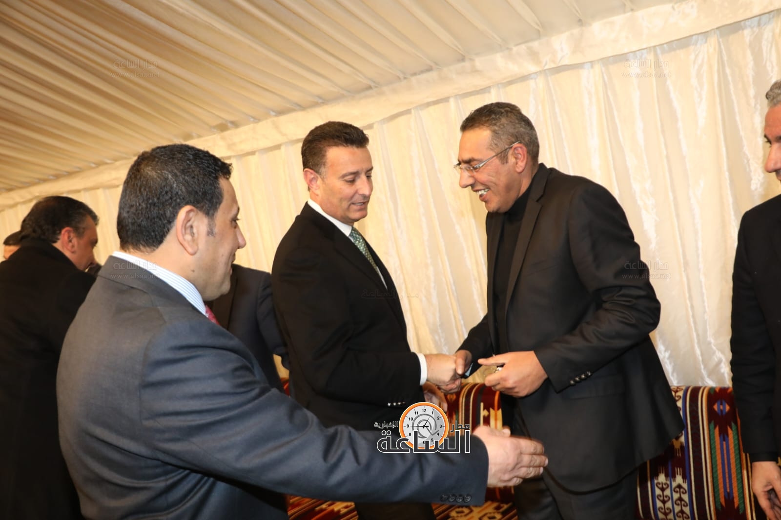 Madar Al-Saa Images 0.6982852755526479