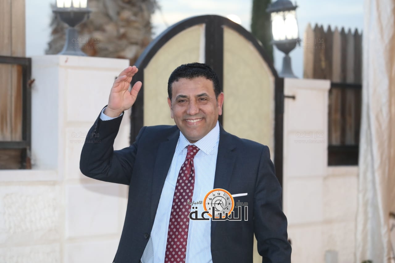 Madar Al-Saa Images 0.9902411765811874