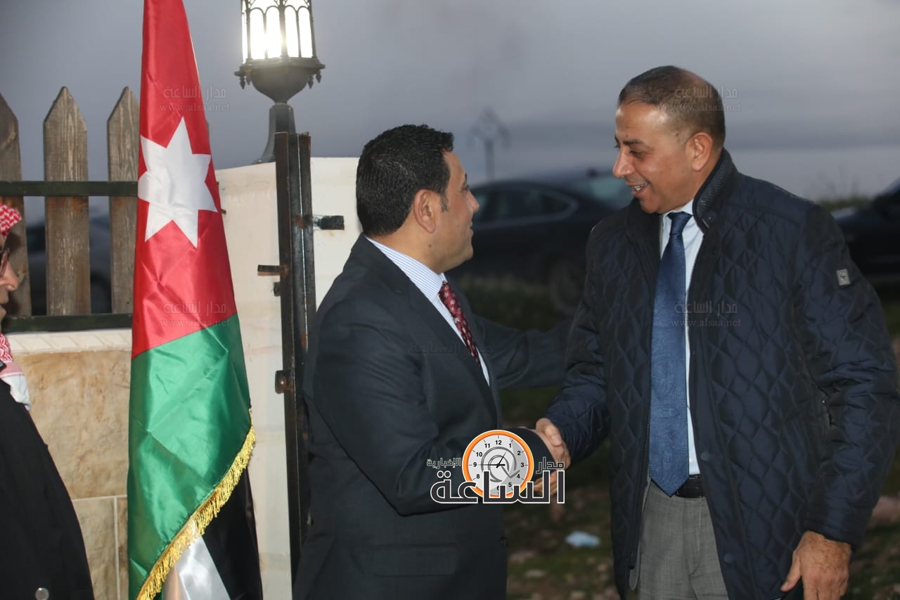 Madar Al-Saa Images 0.14779929395265778