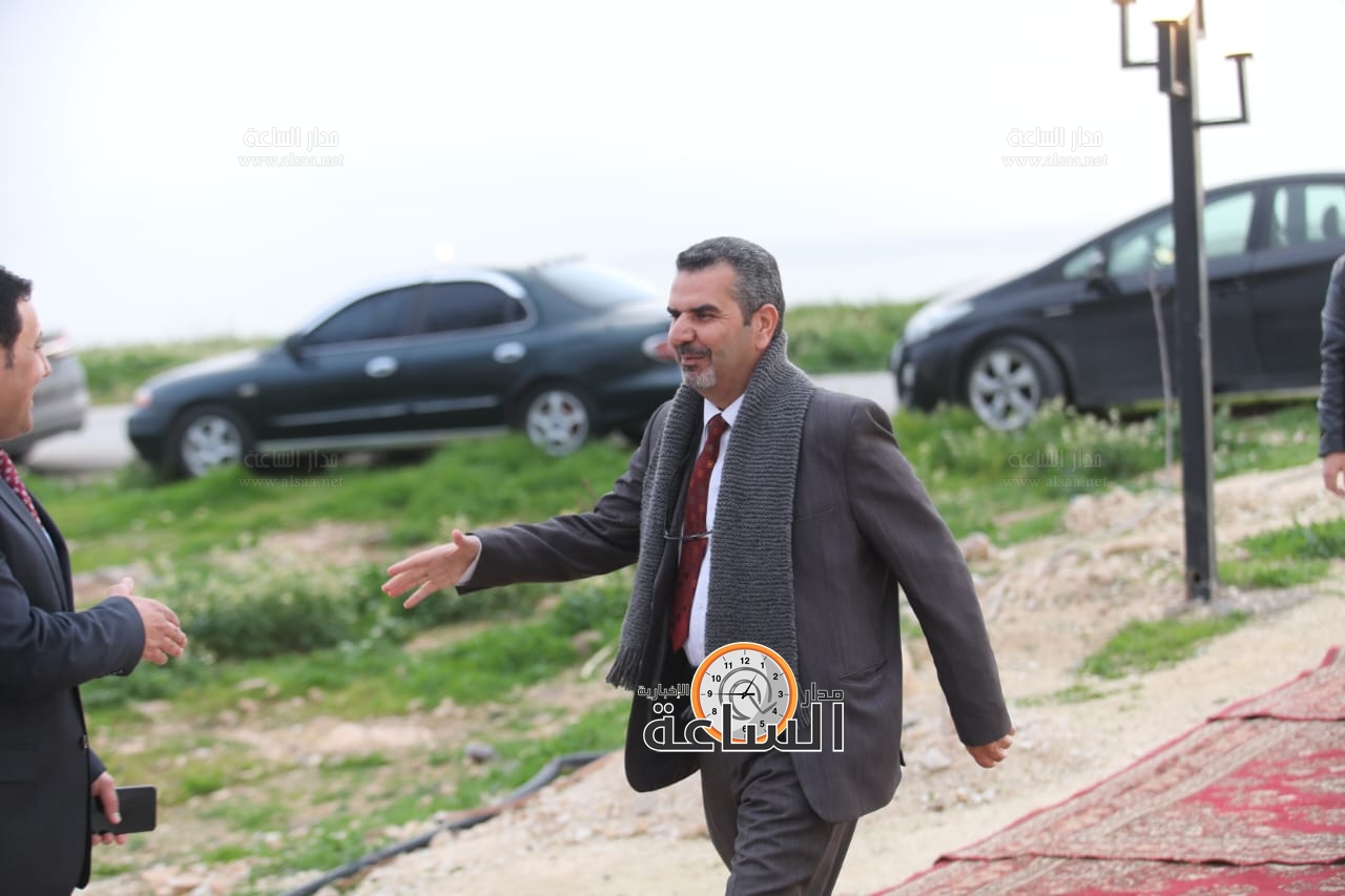 Madar Al-Saa Images 0.7725937107705012