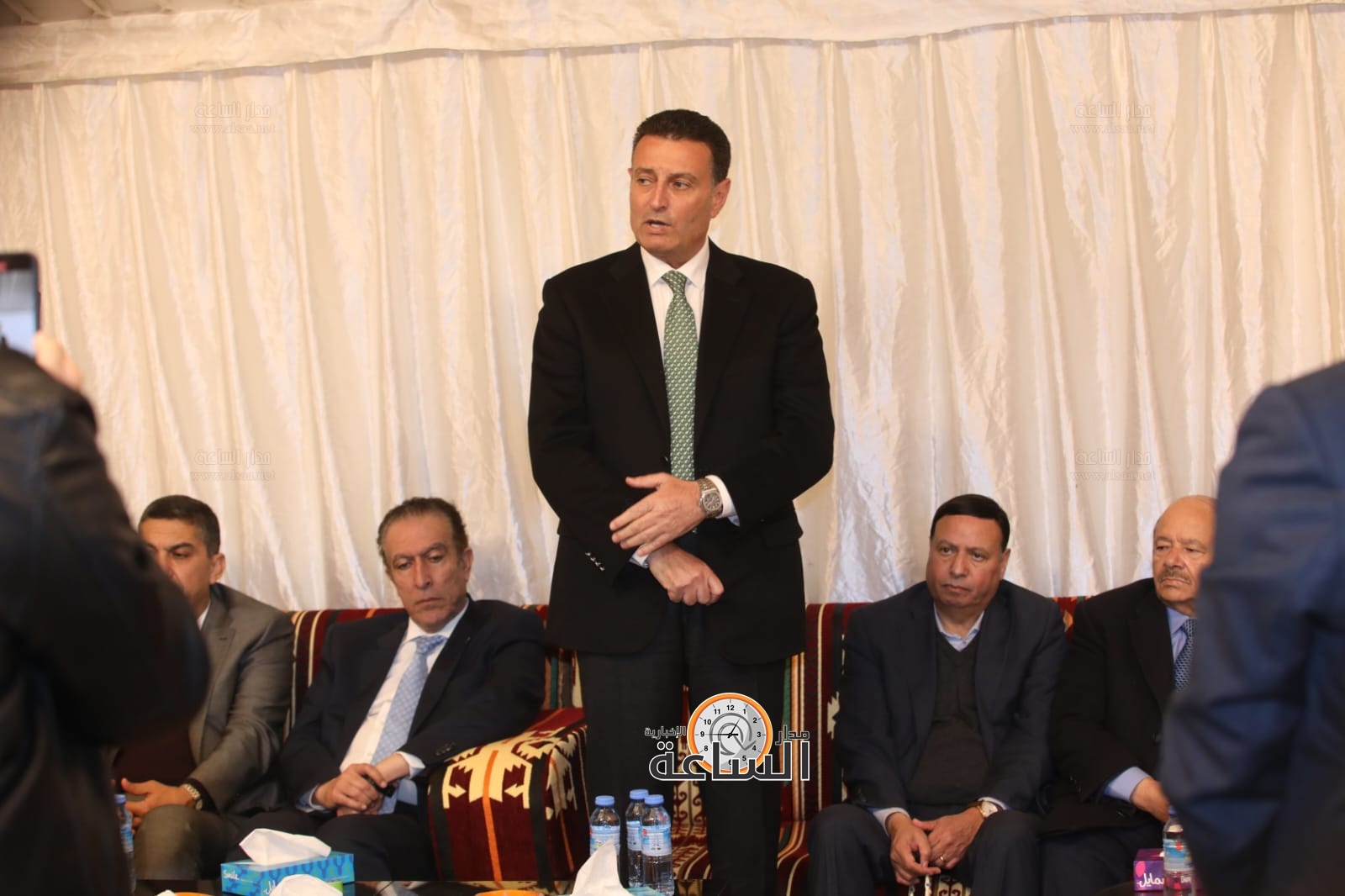 Madar Al-Saa Images 0.8434221125014592