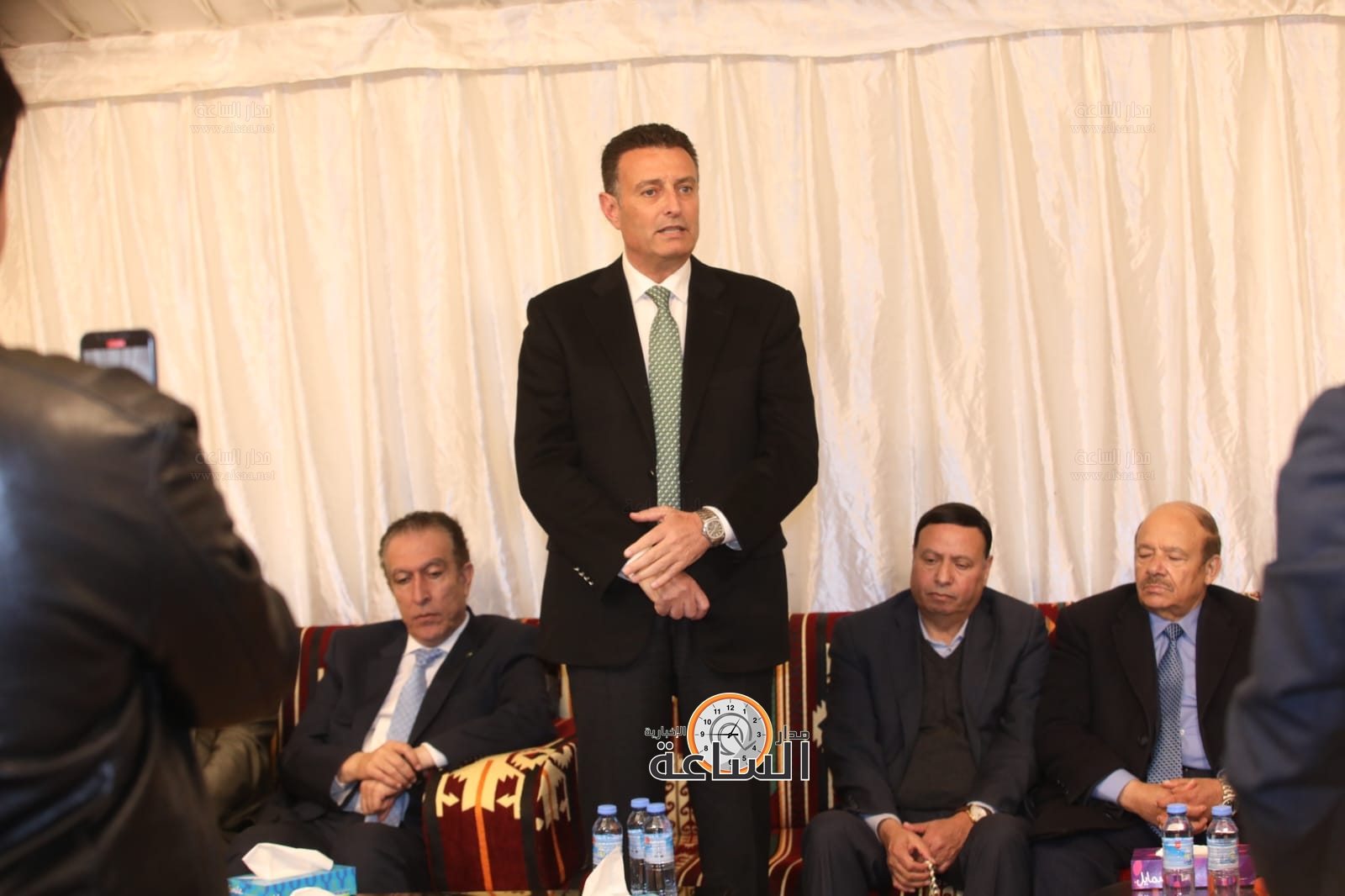 Madar Al-Saa Images 0.030340558704993192