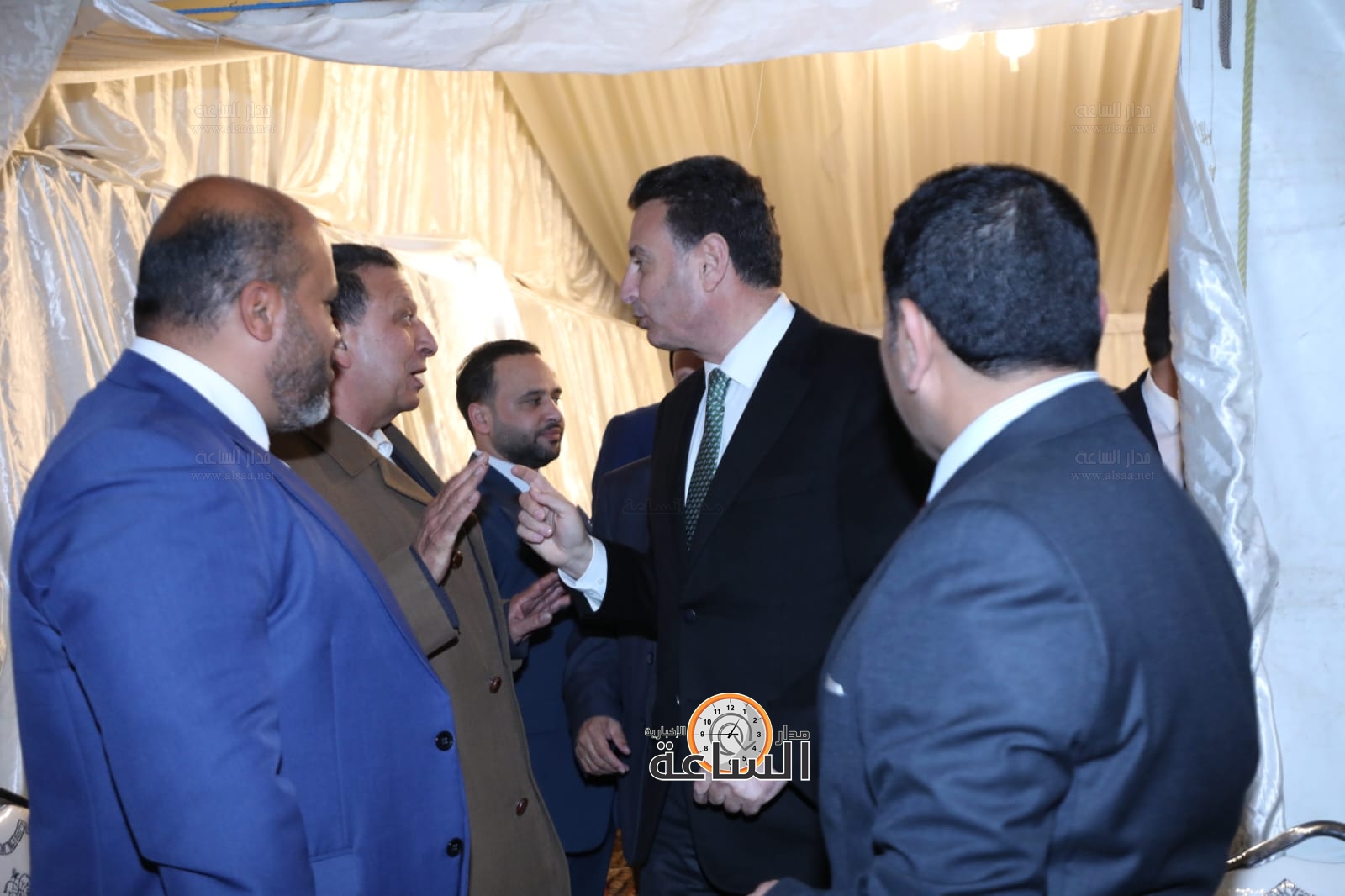 Madar Al-Saa Images 0.19827162656984165