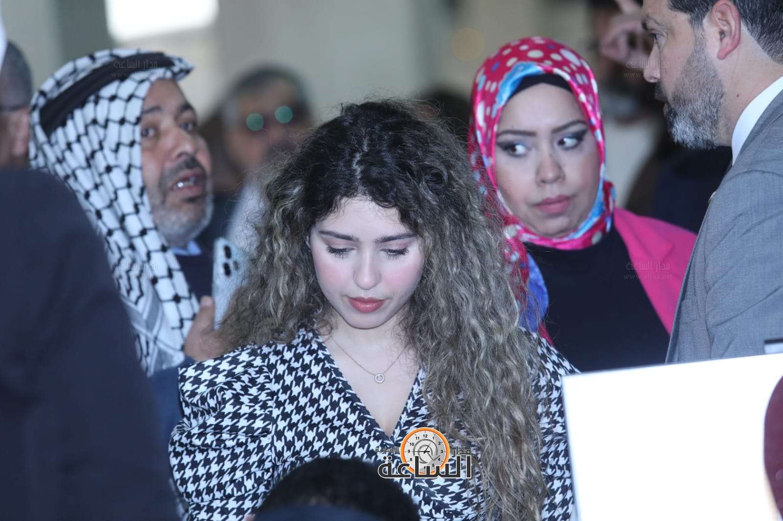 Madar Al-Saa Images 0.31085878464242334