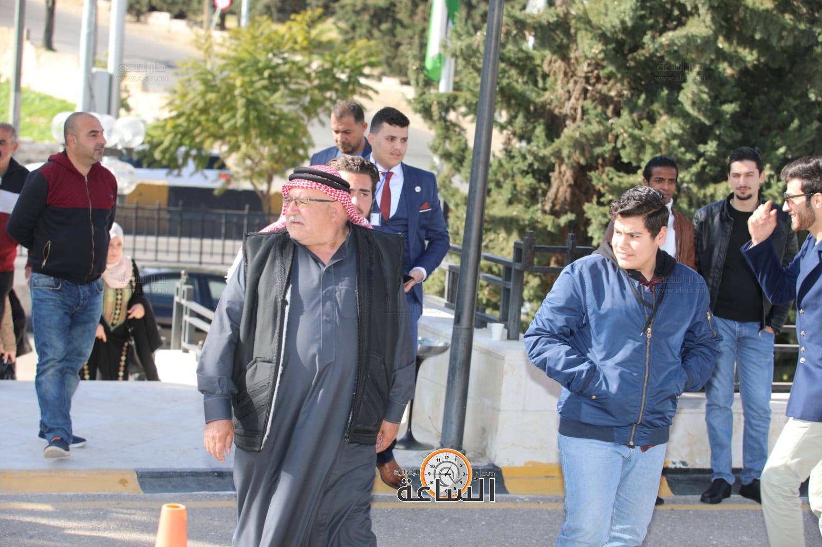 Madar Al-Saa Images 0.7512009057005227