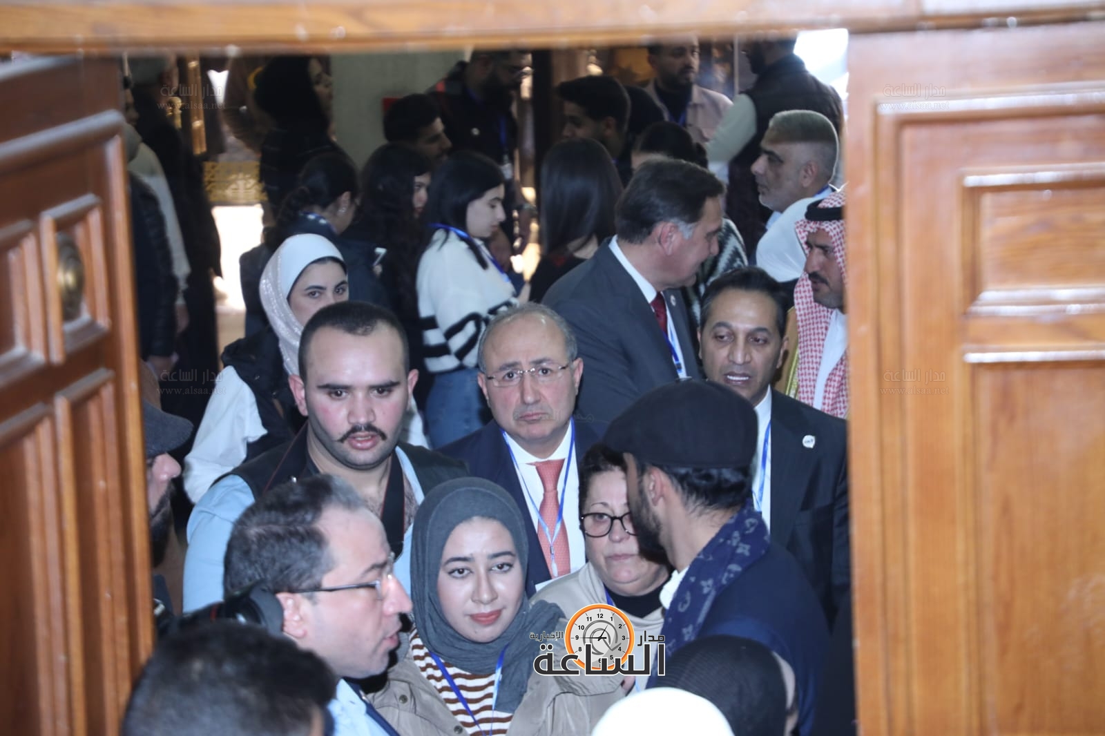 Madar Al-Saa Images 0.5187861583213416