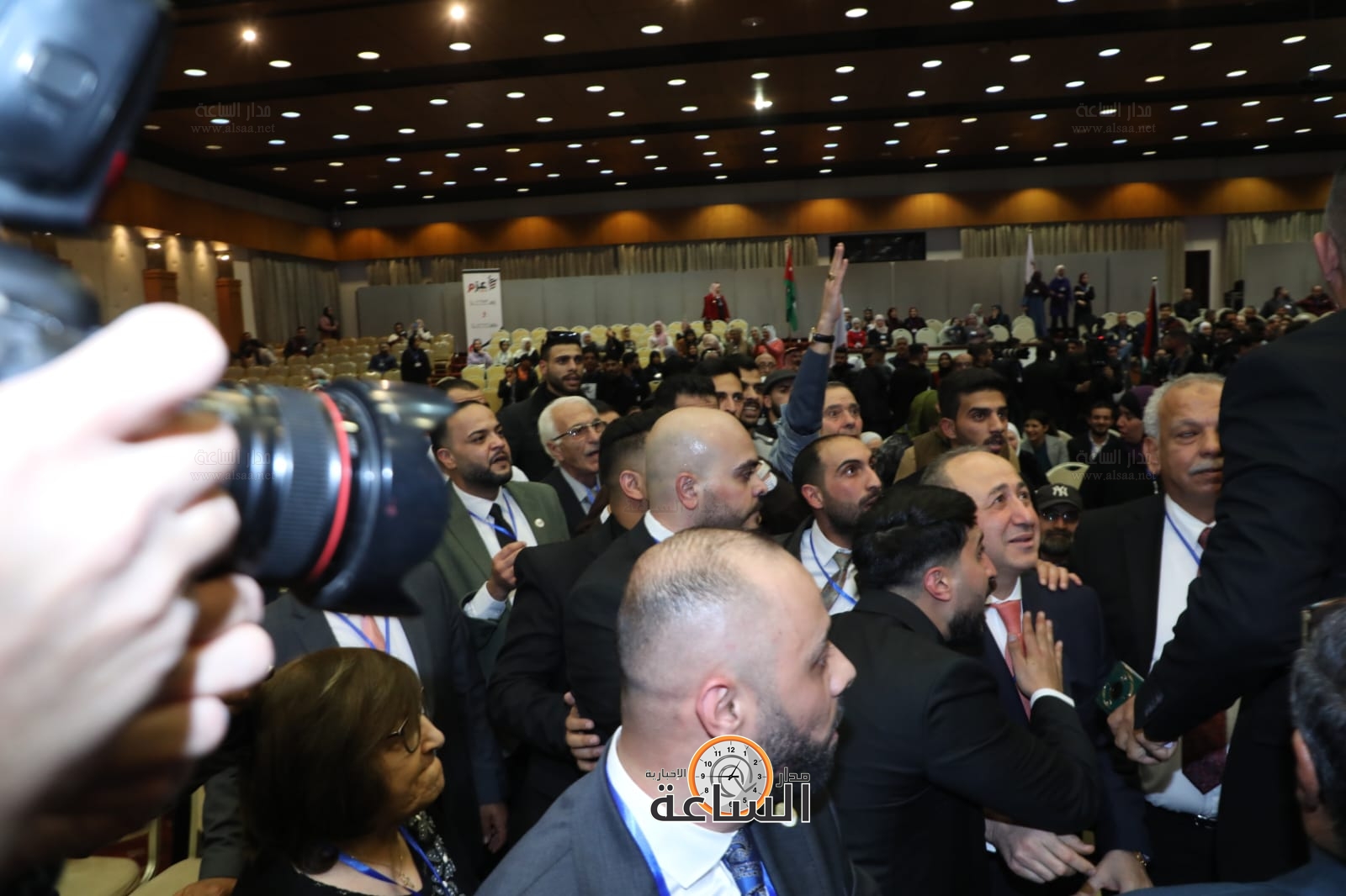 Madar Al-Saa Images 0.6839216166509234