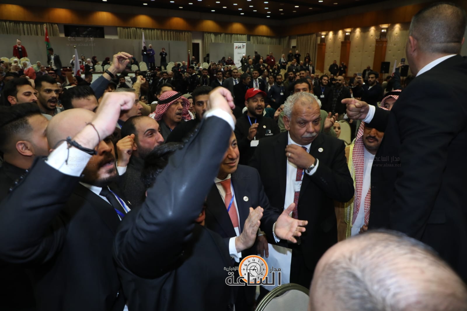 Madar Al-Saa Images 0.6042434022288246