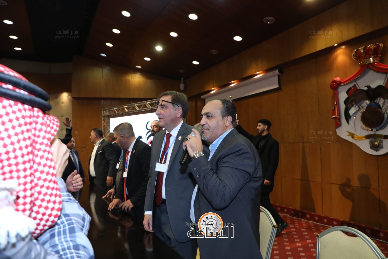 Madar Al-Saa Images 0.6509532604326549