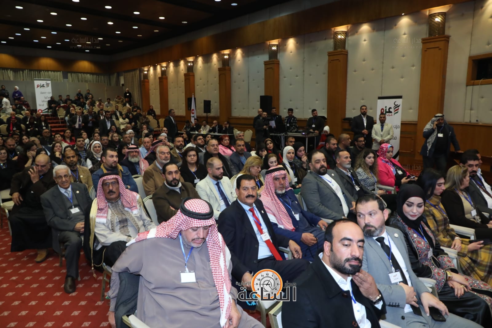 Madar Al-Saa Images 0.18272330616014987