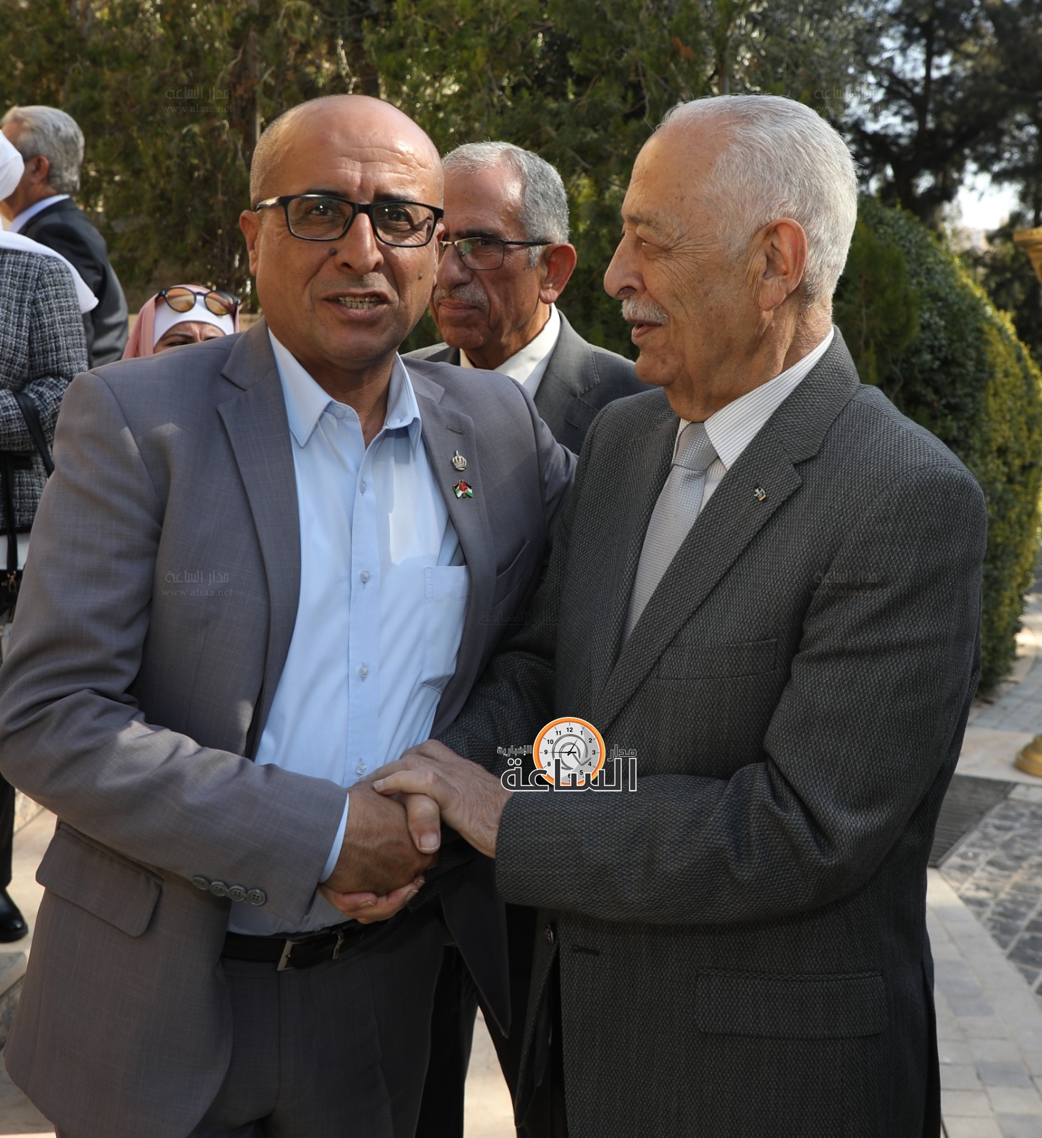 Madar Al-Saa Images 0.33063403300677896