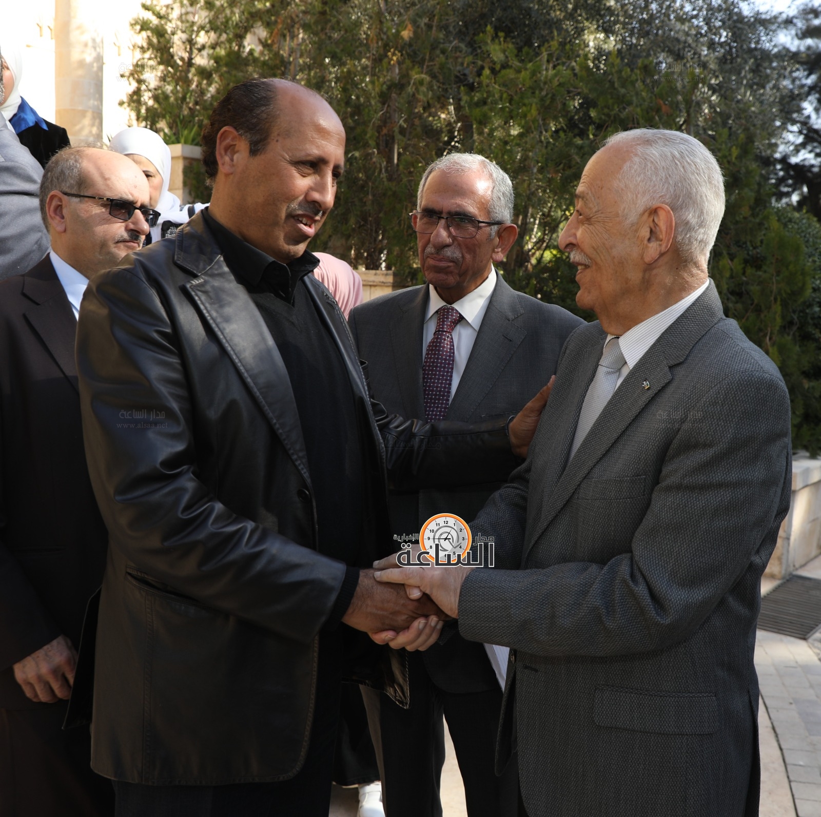 Madar Al-Saa Images 0.9316217465752261