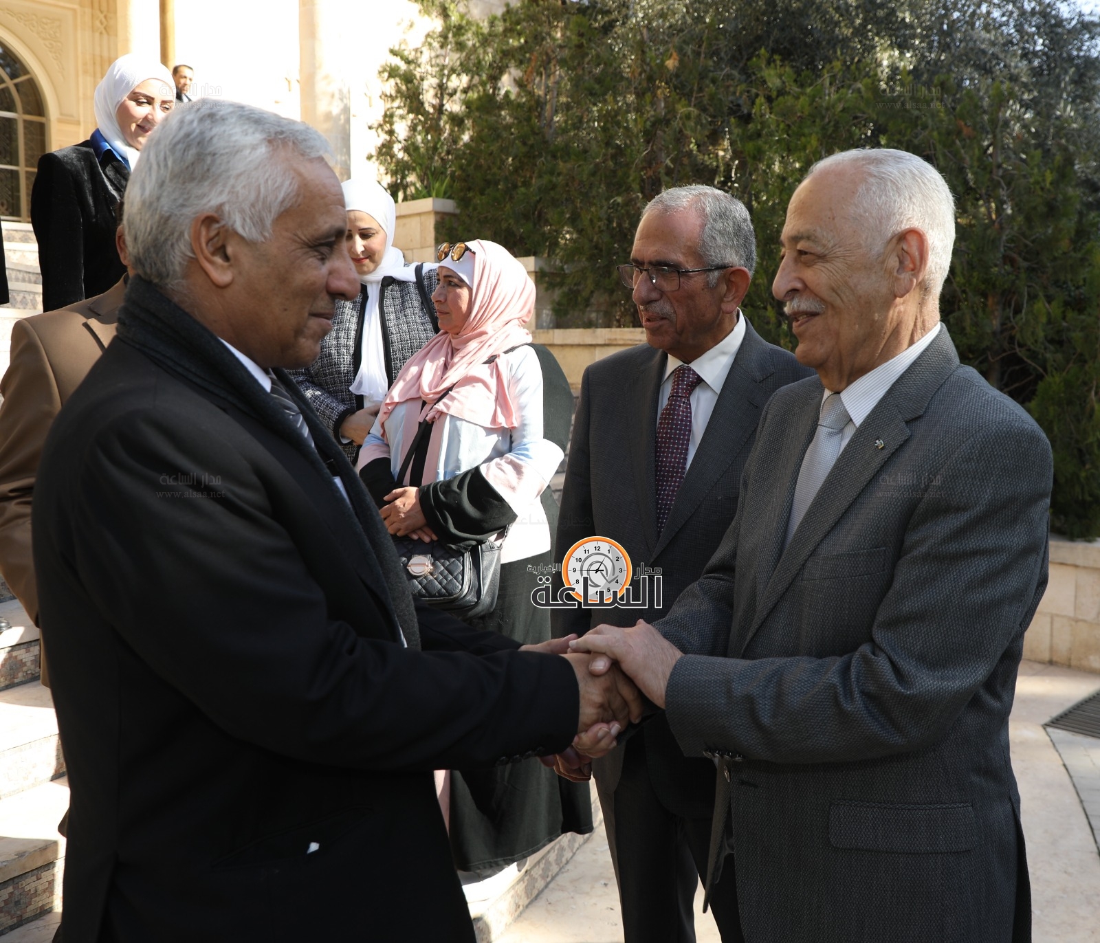 Madar Al-Saa Images 0.3657572915708196