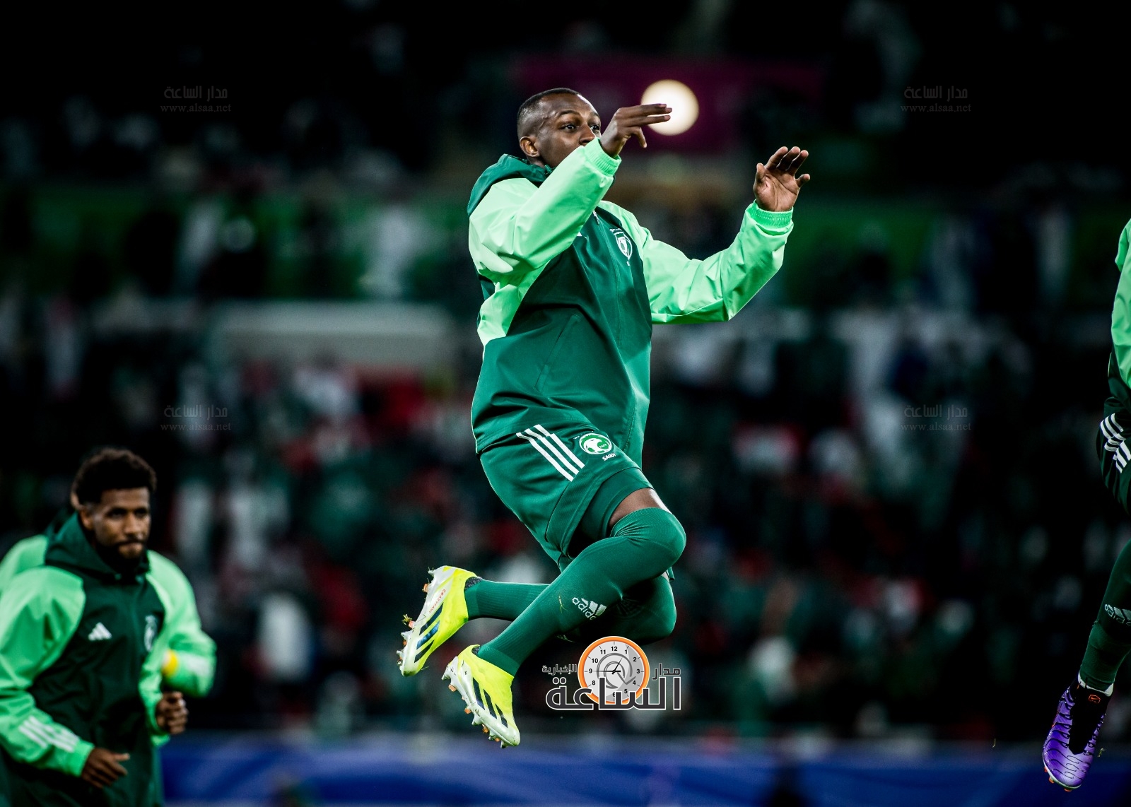 Madar Al-Saa Images 0.945263413979919