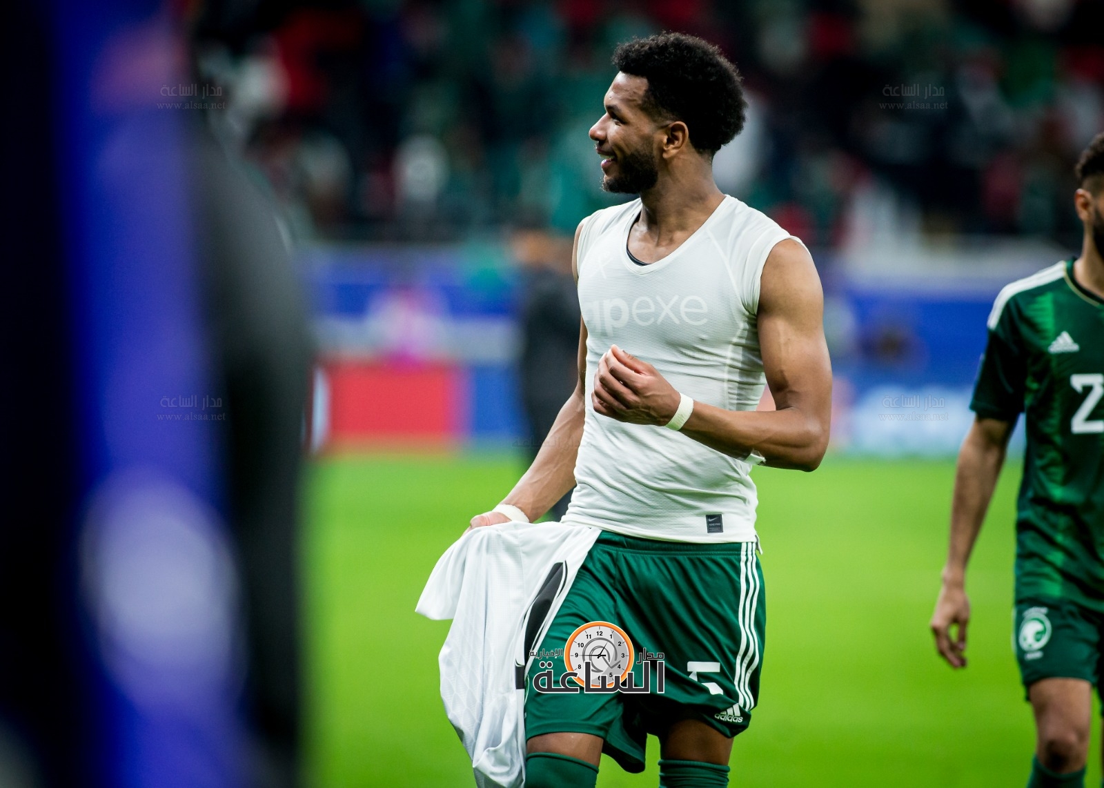 Madar Al-Saa Images 0.7637975079777559