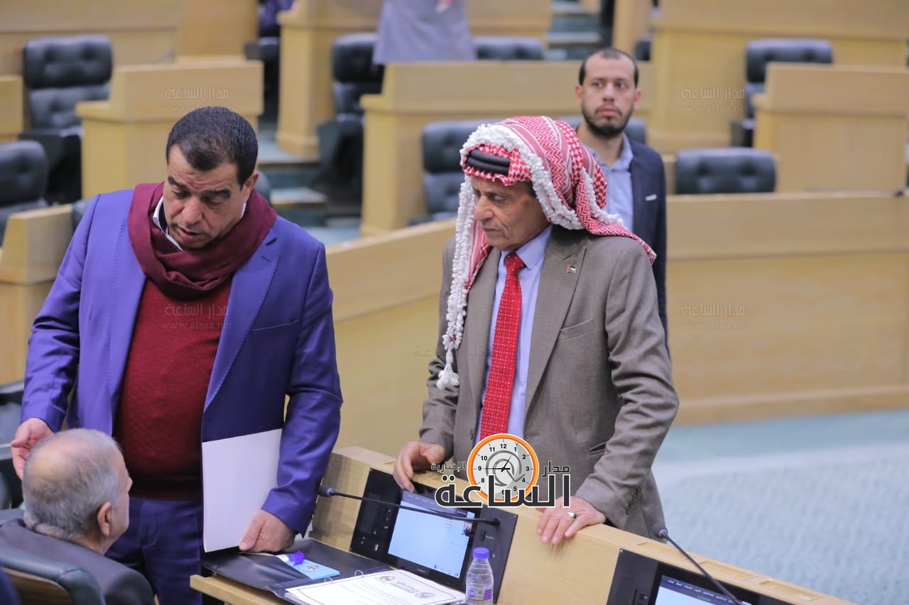 Madar Al-Saa Images 0.9867727044809642