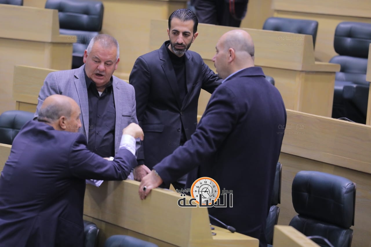 Madar Al-Saa Images 0.8540249862149125