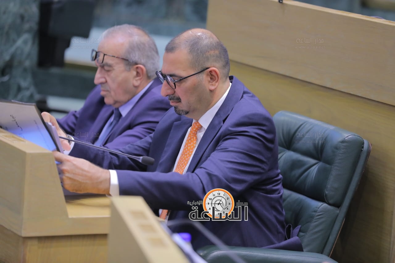 Madar Al-Saa Images 0.2133008419188933