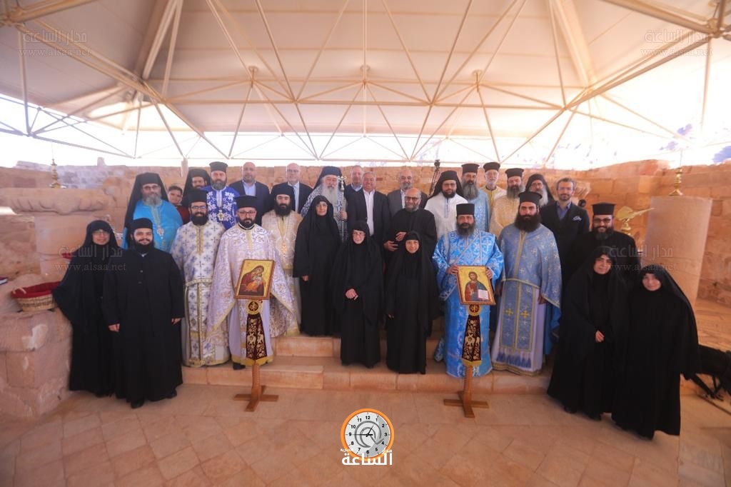 Madar Al-Saa Images 0.954871615212209