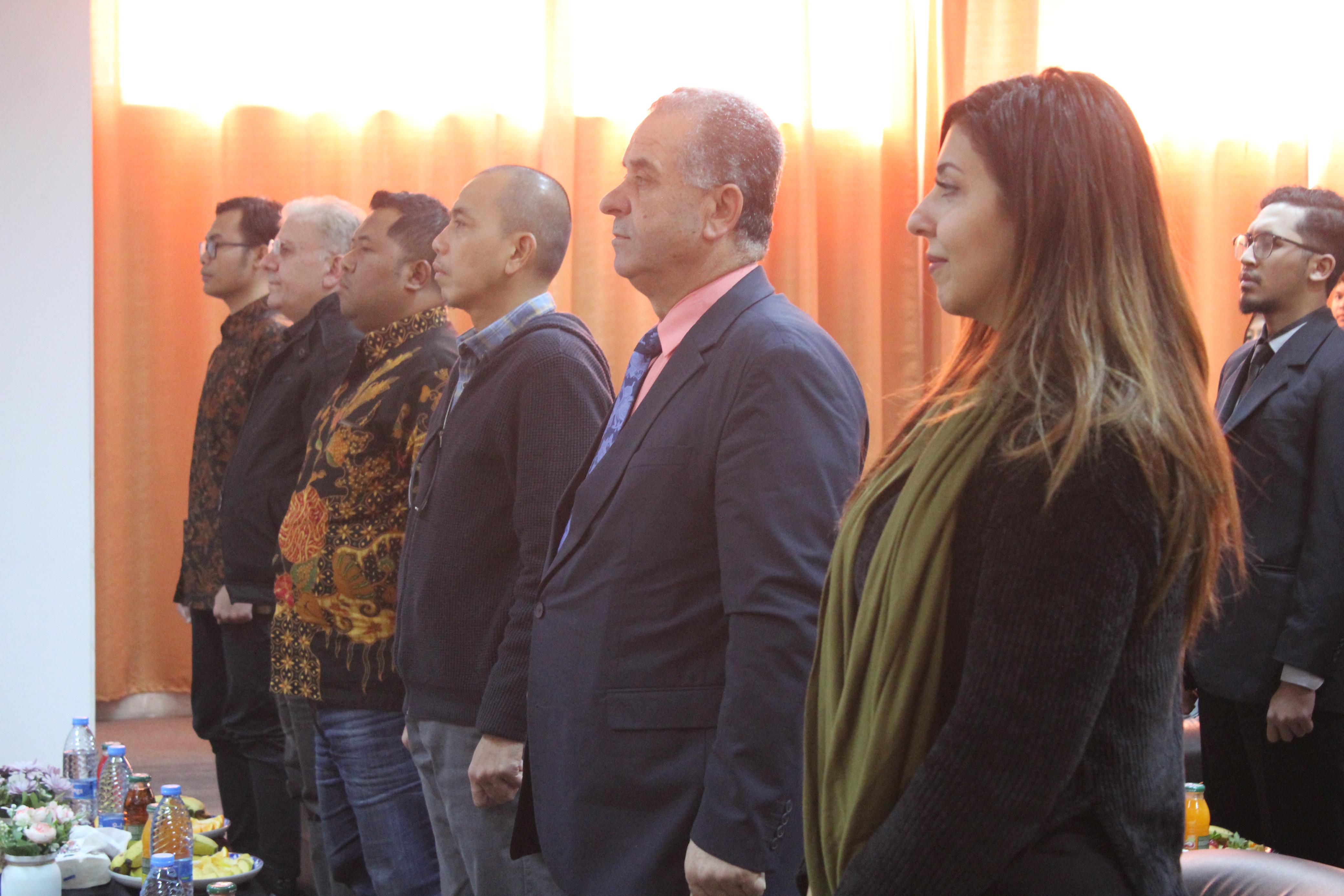 Madar Al-Saa Images 0.7450369157281136