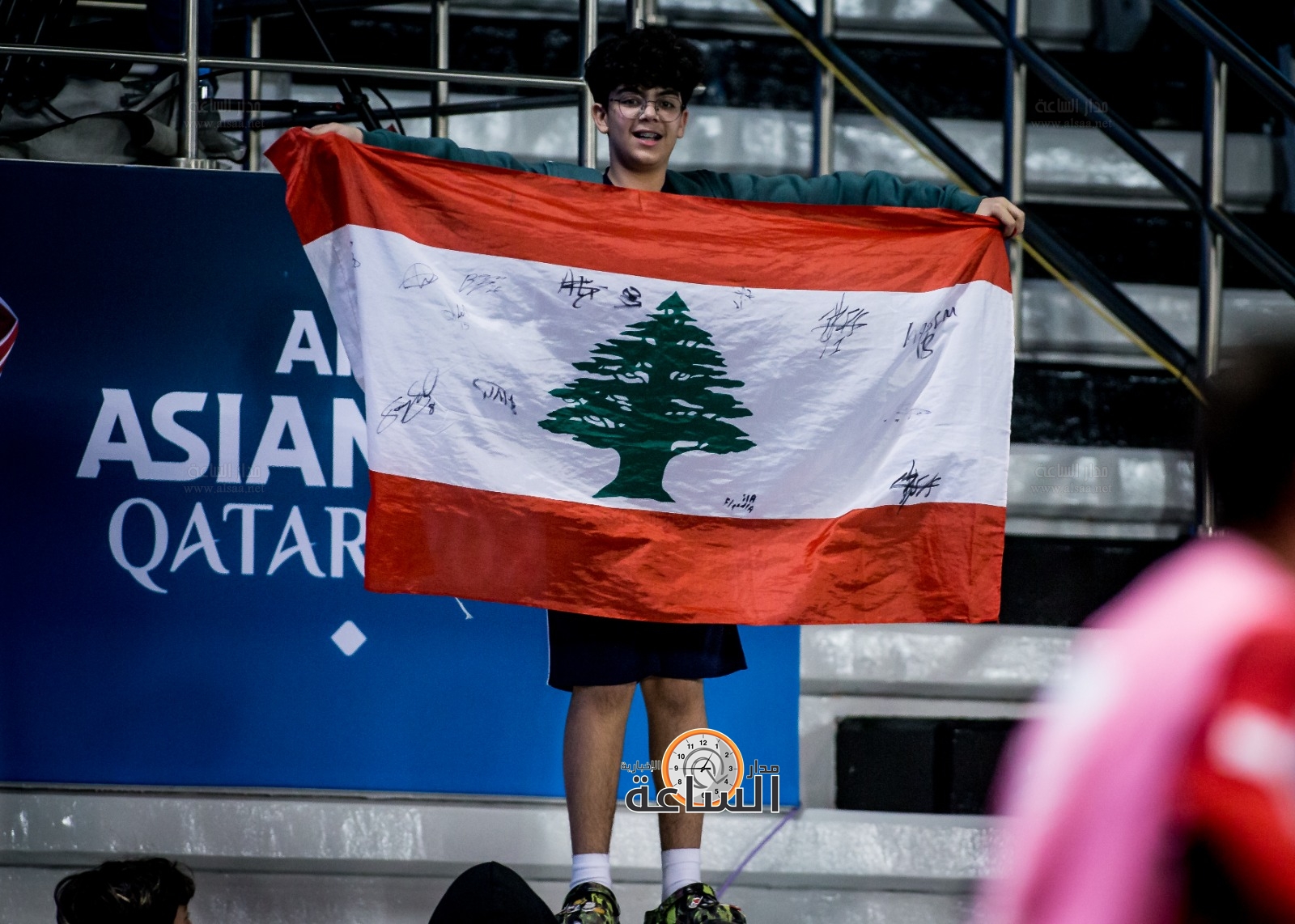 Madar Al-Saa Images 0.03860777560046236