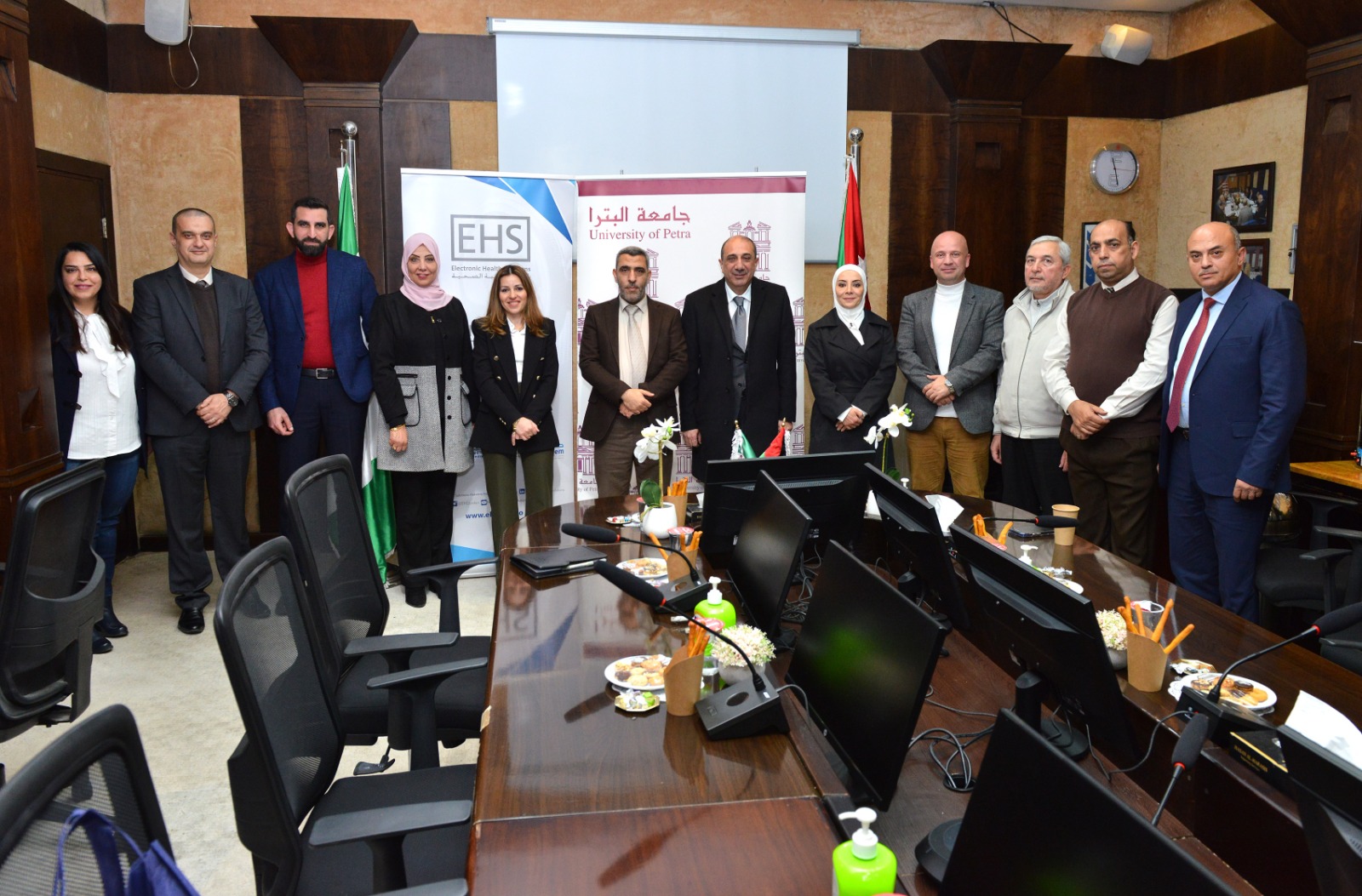 Madar Al-Saa Images 0.2088135172836676