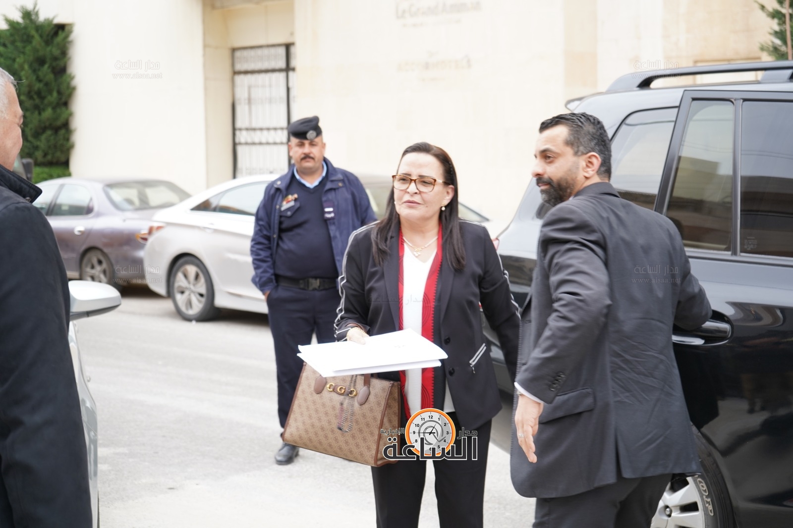 Madar Al-Saa Images 0.6201018869435939