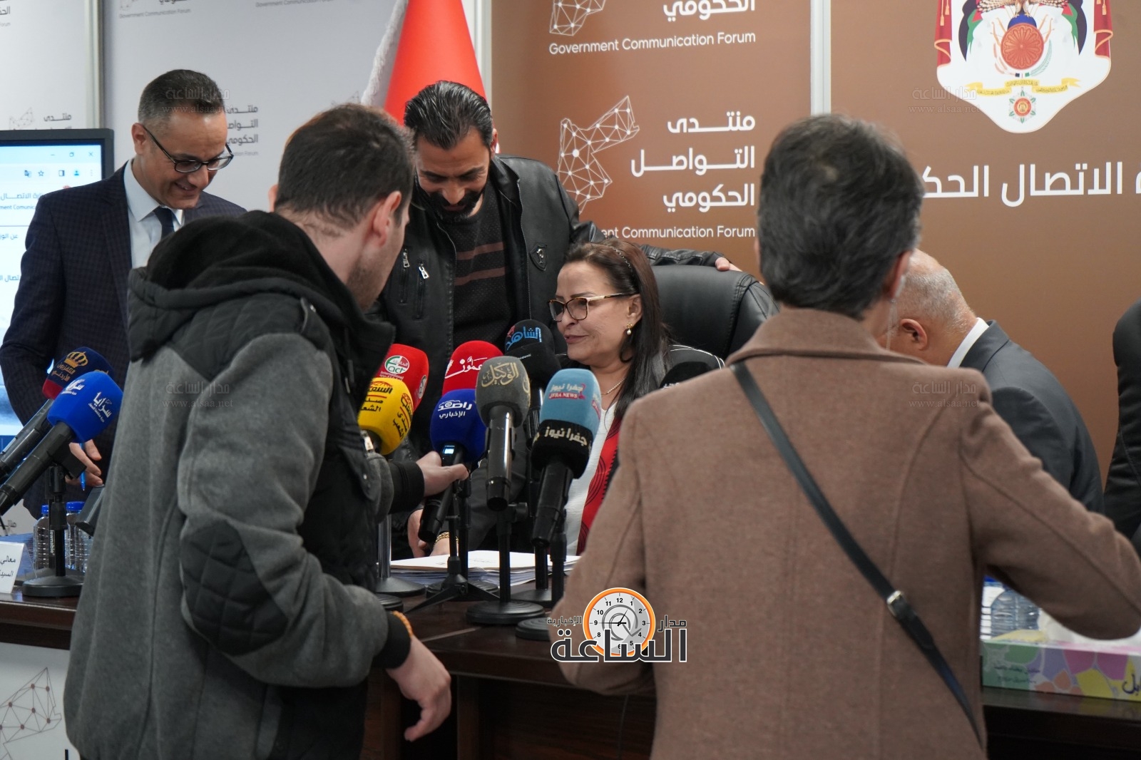 Madar Al-Saa Images 0.2428483183216914