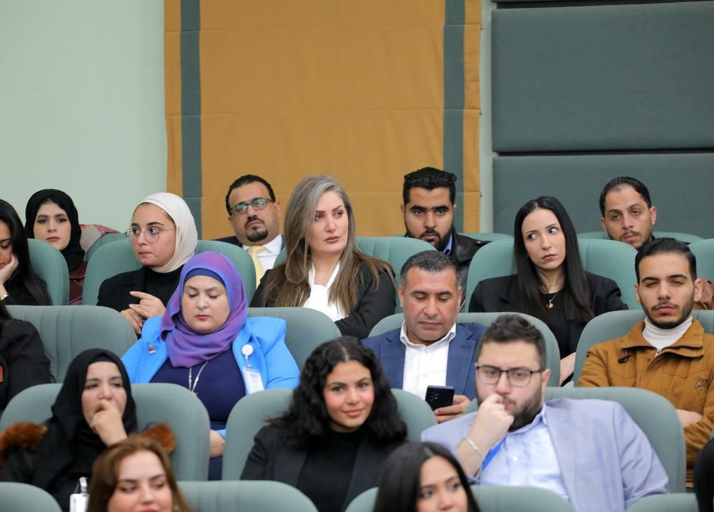 Madar Al-Saa Images 0.4647186324312065