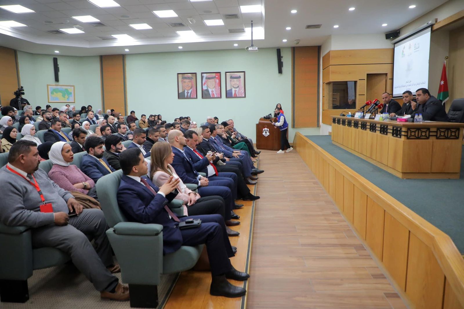 Madar Al-Saa Images 0.8721991864737773