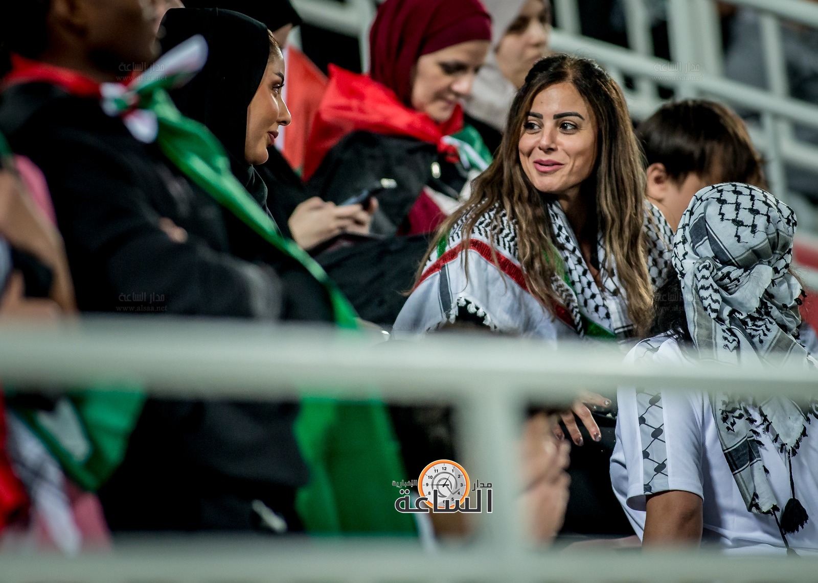 Madar Al-Saa Images 0.7582964569873727