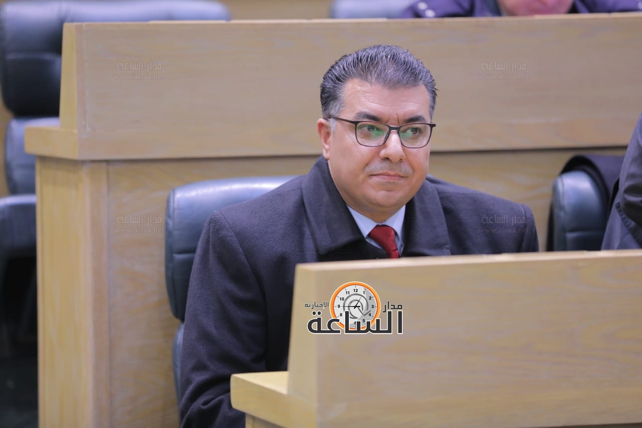 Madar Al-Saa Images 0.3115045868748145