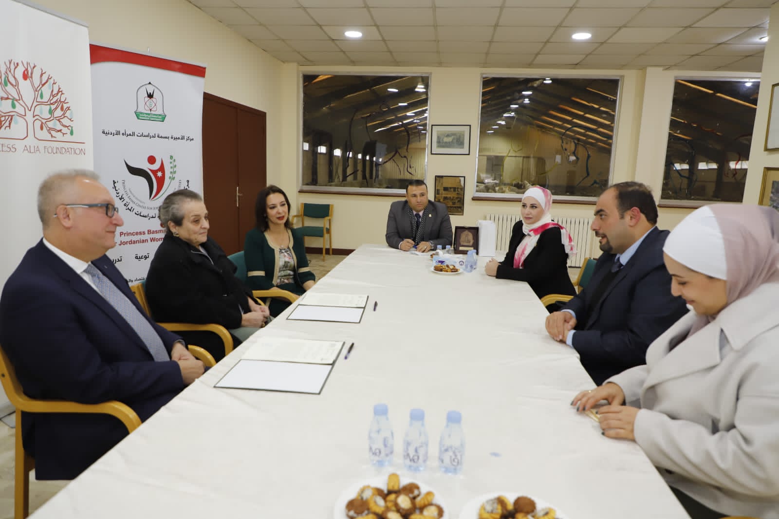 Madar Al-Saa Images 0.15531215093224504