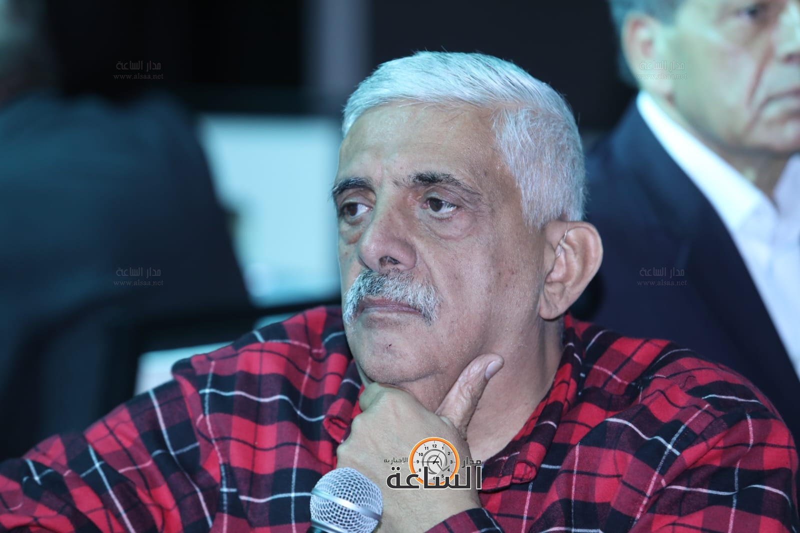 Madar Al-Saa Images 0.18195613832657997