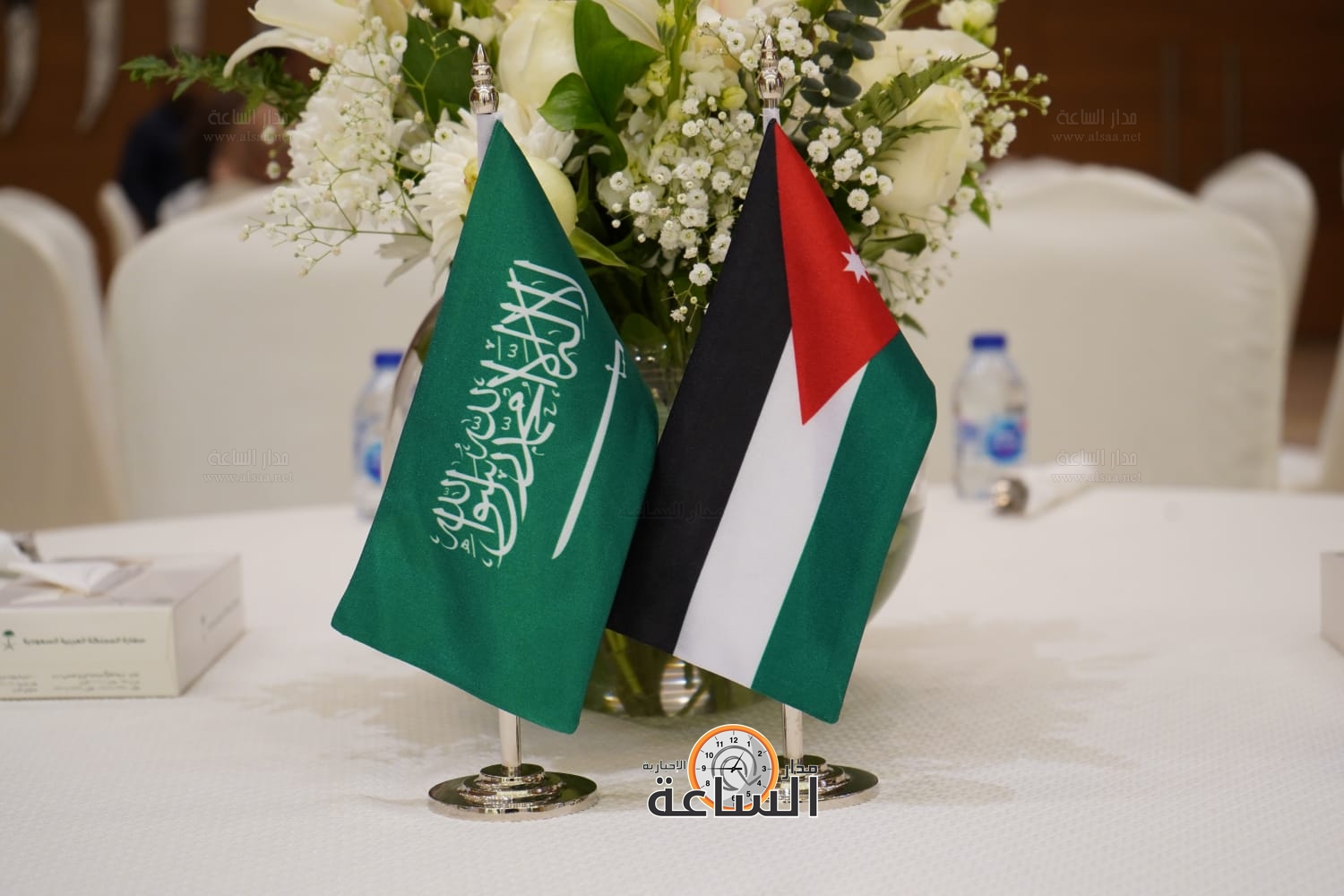 Madar Al-Saa Images 0.8118588787806962